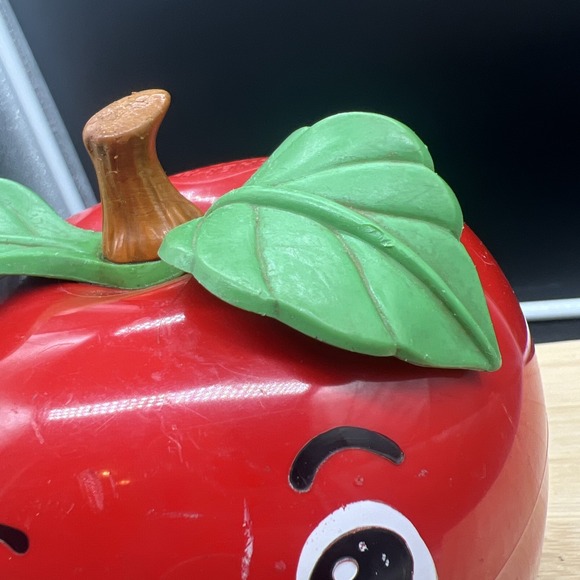 Vintage Fisher Price Happy Apple Roly Poly Chime Musical Toy Short Stem 1972 - Picture 9 of 10